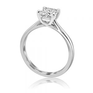 cruz-White-Gold-princess-cut-4-claw-engagement-Ring