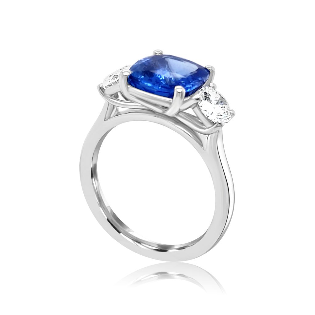 3.04ct Cushion Cut Sapphire trilogy Engagement ring wtih 0.40ct each shoulder (80ct total)