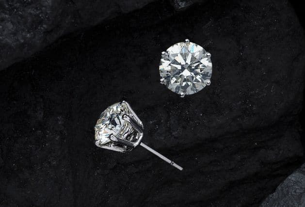 Lab grown diamond stud earrings